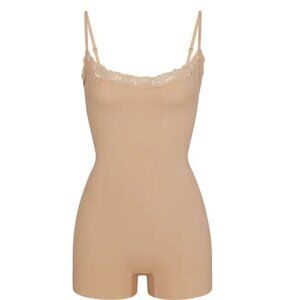 SKIMS Medium Nude Fits Everybody Onesie